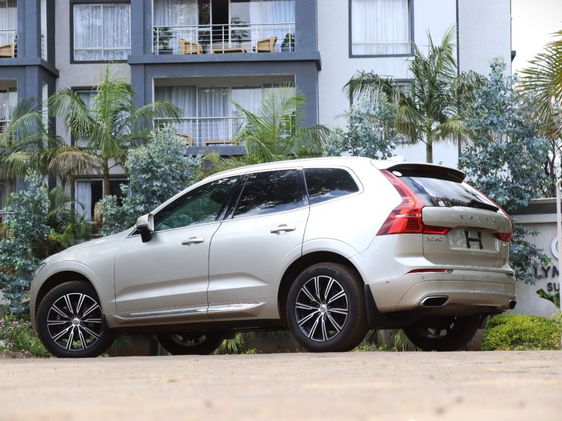 🥇 2018 VOLVO XC60 D4 INSCRIPTION — BRONZE LUXURY REDEFINED ✨🚘