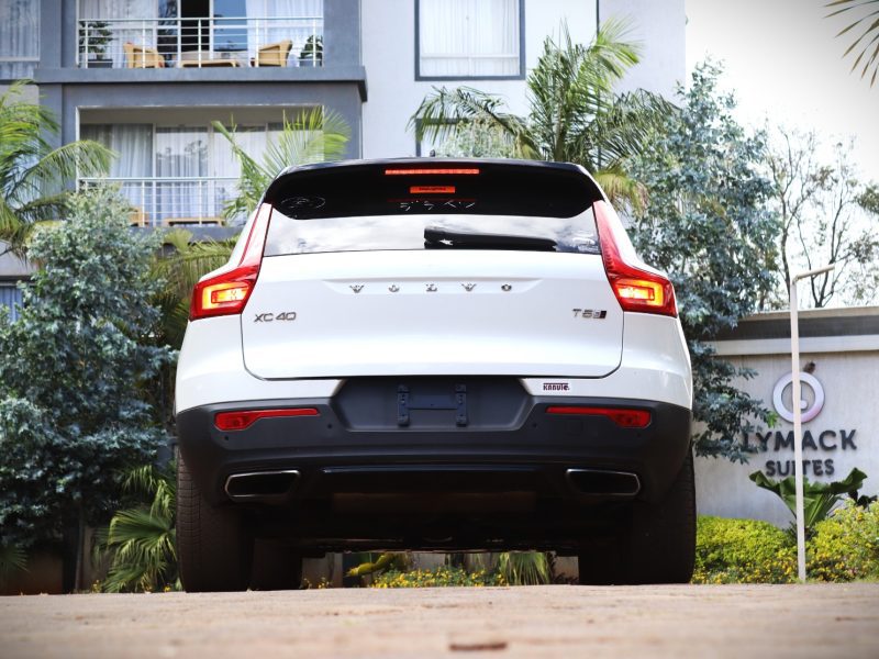 🤍 2018 VOLVO XC40 R-DESIGN WHITE | SPORTY ELEGANCE, SCANDINAVIAN POWER 🚙✨