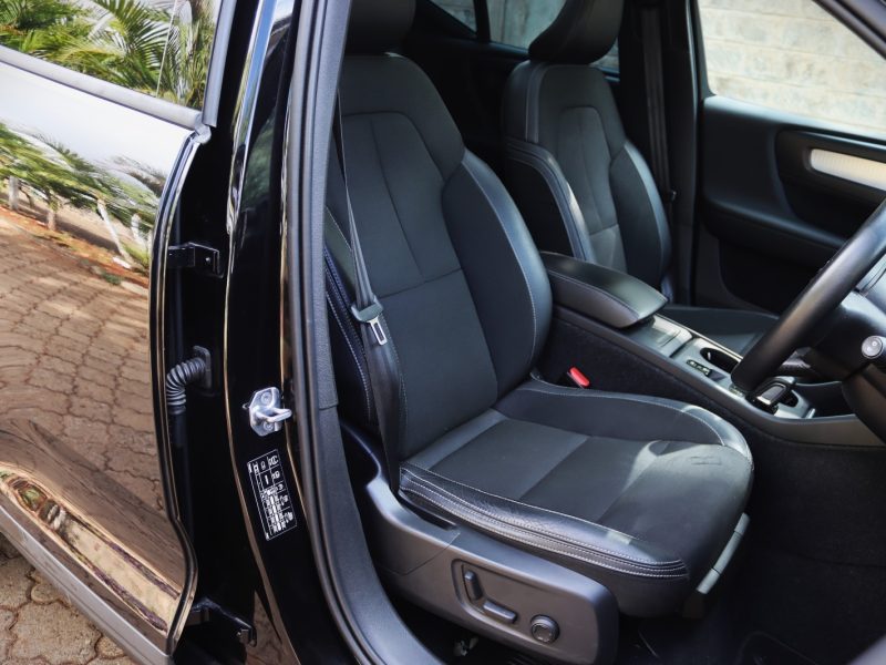 🖤 2018 VOLVO XC40 BLACK | THE URBAN LUXURY SUV REDEFINED 🚙✨