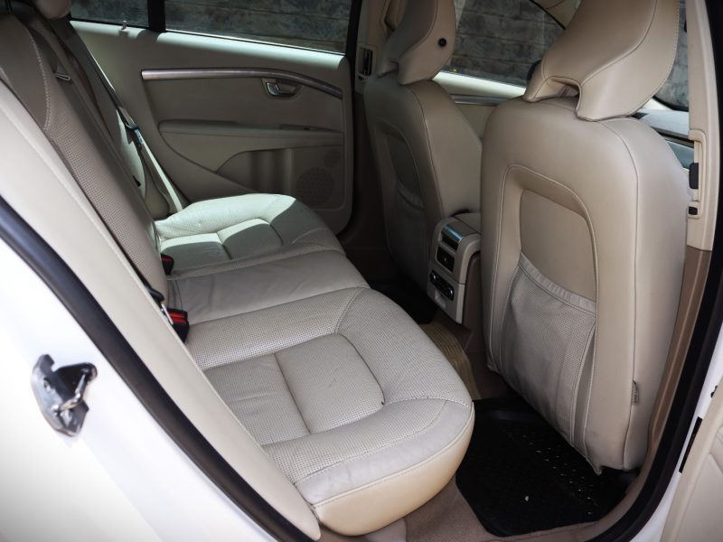 🤍 2010 VOLVO S80 – ELEGANT WHITE | 2500CC PETROL TURBO • EXECUTIVE LUXURY SEDAN