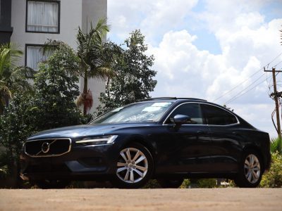 🔵 2020 VOLVO S60 T4 – BLUE | 2000CC PETROL TURBO • LUXURY SEDAN • PREMIUM PERFORMANCE