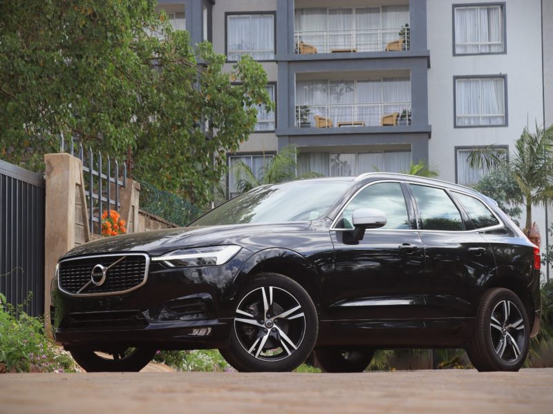 ⚫ 2018 VOLVO XC60 R-DESIGN T5 – BLACK | 2000CC TURBO • SPORT LUXURY SUV • PREMIUM PERFORMANCE