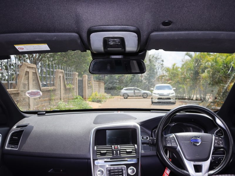 Volvo XC60 R-Design – YOM 2014 | 2000CC Petrol Turbo Sporty • Powerful • Scandinavian Luxury