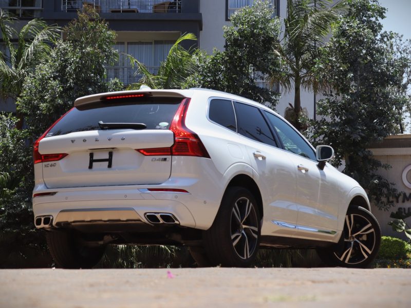 🚙 2020 Volvo XC60 INSCRIPTION – WHITE | 2000CC DIESEL TURBO • SUNROOF • HARMAN KARDON • POLESTAR