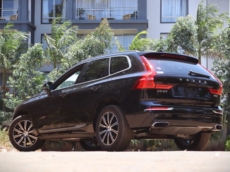 🚙 2022 VOLVO XC60 B5 MILD-HYBRID – LUXURY SUV • AWD PERFORMANCE • SCANDINAVIAN DESIGN • ADVANCED SAFETY