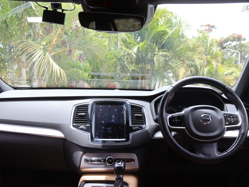 🚙 2019 VOLVO XC90 T5 – WHITE | LUXURY 7-SEATER SUV • PETROL TURBO • SCANDINAVIAN DESIGN