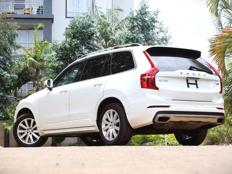 🚙 2019 VOLVO XC90 T5 – WHITE | LUXURY 7-SEATER SUV • PETROL TURBO • SCANDINAVIAN DESIGN