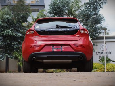 🚗 2019 VOLVO V40 T3 – RED • TURBO • HARMAN KARDON • COMPACT LUXURY