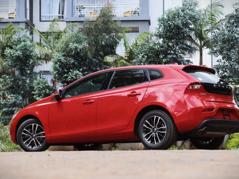 🚗 2019 VOLVO V40 T3 – RED • TURBO • HARMAN KARDON • COMPACT LUXURY