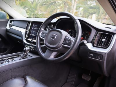 🚗 2019 VOLVO XC60 T5 MOMENTUM (R-DESIGN) – 2000CC PETROL TURBO • SPORTY LUXURY SUV