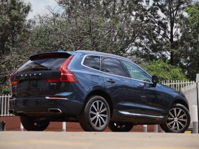🚗 2020 VOLVO XC60 D4 INSCRIPTION – BLUE • 2000CC DIESEL • BOWERS & WILKINS • MASSAGE SEATS