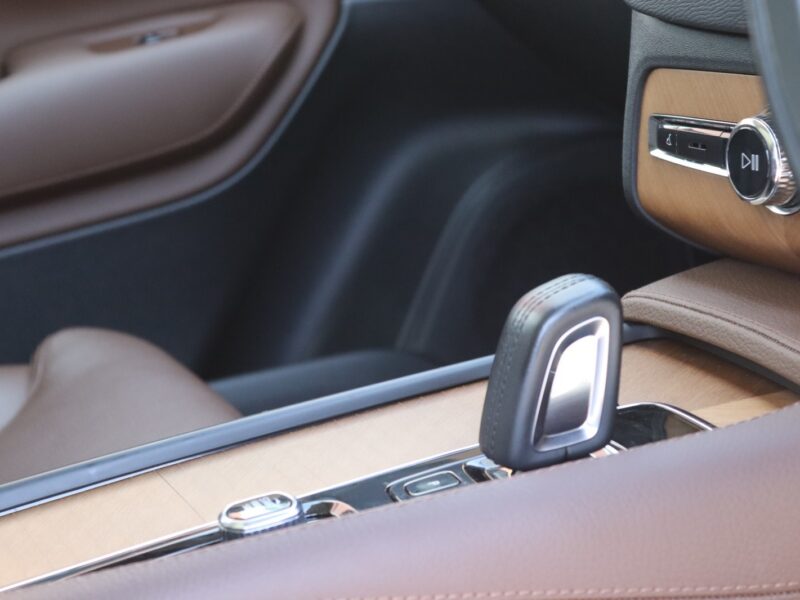 🚗 2020 VOLVO XC90 B5 NEW MODEL – 2000CC MILD HYBRID PETROL TURBO • EXECUTIVE 7-SEATER LUXURY SUV