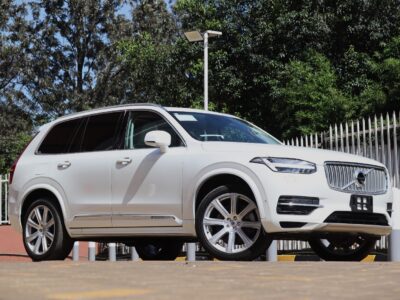 🚗 2019 VOLVO XC90 T8 INSCRIPTION – ELEGANT WHITE • 2000CC TWIN-CHARGED PLUG-IN HYBRID • ULTRA-LUXURY 7-SEATER SUV