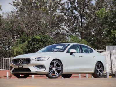 🚗 2020 VOLVO S60 T5 INSCRIPTION – ELEGANT BRONZE • 2000CC PETROL TURBO • EXECUTIVE LUXURY SEDAN