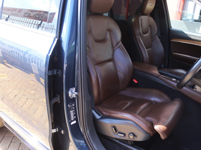 🚗 2019 VOLVO XC90 T6 INSCRIPTION – BLUE • 2000CC TWIN-CHARGED PETROL • MASSAGE SEATS • PANORAMIC SUNROOF