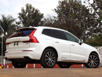 π 2019 VOLVO XC60 T5 INSCRIPTION NEW MODEL β 2000CC PETROL TURBO β’ MASSAGE SEATS β’ HARMAN KARDON β’ LUXURY SUV