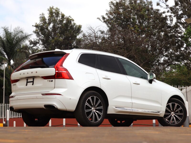 🚗 2019 VOLVO XC60 T5 INSCRIPTION NEW MODEL – 2000CC PETROL TURBO • MASSAGE SEATS • HARMAN KARDON • LUXURY SUV