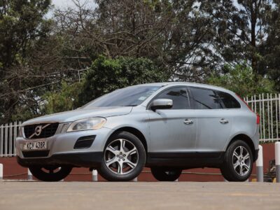🚗 2013 VOLVO XC60 T5 – SILVER • 2000CC PETROL TURBO • LUXURY • PERFORMANCE SUV