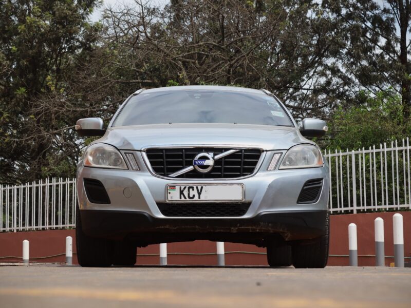 🚗 2013 VOLVO XC60 T5 – SILVER • 2000CC PETROL TURBO • LUXURY • PERFORMANCE SUV