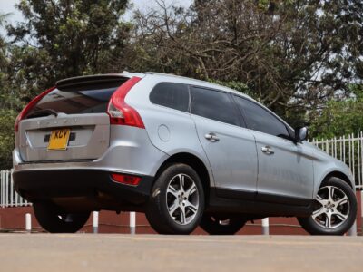 🚗 2013 VOLVO XC60 T5 – SILVER • 2000CC PETROL TURBO • LUXURY • PERFORMANCE SUV