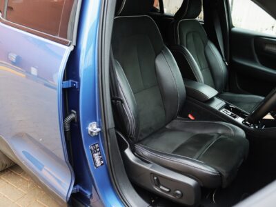 🚗 2020 VOLVO XC40 T4 R-DESIGN – ELEGANT BLUE • 2000CC TURBO PETROL • PREMIUM COMPACT SUV