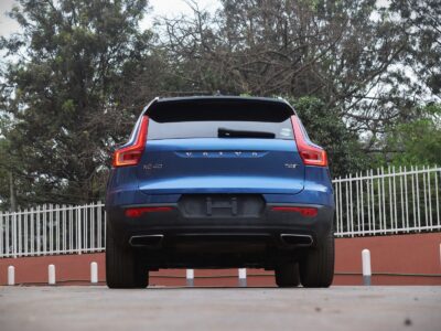 🚗 2020 VOLVO XC40 T4 R-DESIGN – ELEGANT BLUE • 2000CC TURBO PETROL • PREMIUM COMPACT SUV