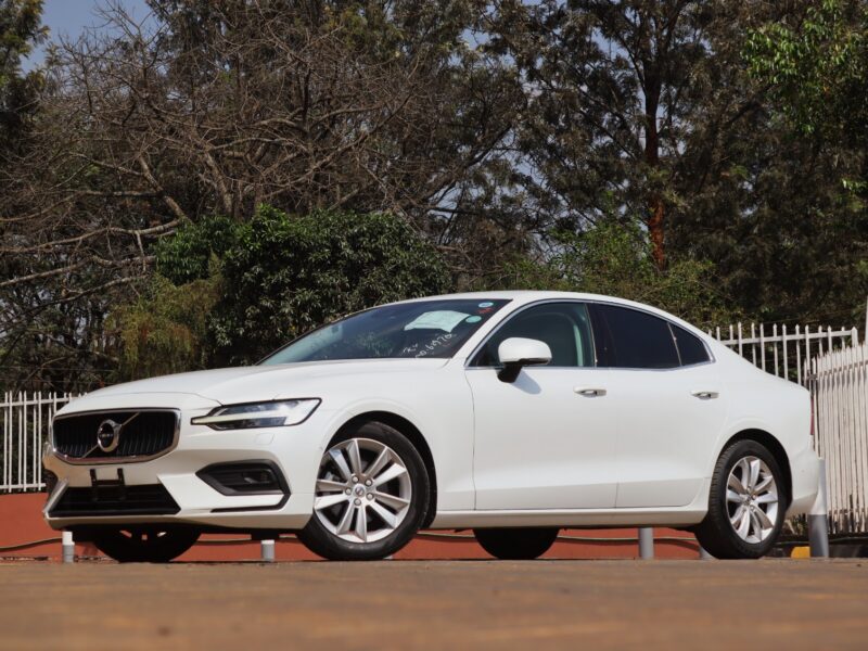 🚗 2020 VOLVO S60 T4 • 2000CC TURBO PETROL • PREMIUM LUXURY SEDAN