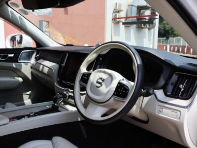 🚗 2020 VOLVO XC60 D4 INSCRIPTION • 2000CC TURBO DIESEL • BOWERS & WILKINS • MASSAGE SEATS