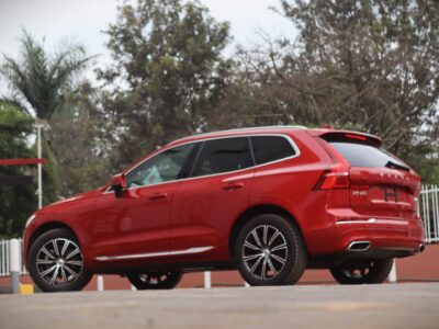 🚗 2020 VOLVO XC60 D4 INSCRIPTION – 2000CC TURBO DIESEL • SUNROOF • HARMAN KARDON • MASSAGE SEATS