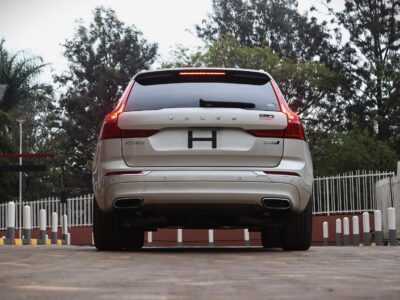 π 2020 VOLVO XC60 D4 INSCRIPTION β 2000CC TURBO DIESEL β’ PREMIUM LUXURY SUV