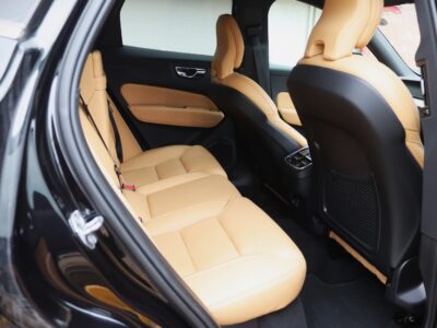 🚗 2020 VOLVO XC60 D4 INSCRIPTION – • 2000CC TURBO DIESEL • MASSAGE SEATS