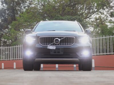 🚗 2021 VOLVO XC40 B4 – 2000CC TURBO PETROL • SUNROOF • LEATHER SEATS