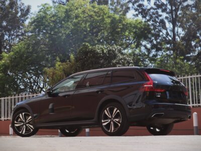 π 2020 VOLVO V60 CROSS COUNTRY β 2000CC TURBO PETROL β’ PREMIUM AWD ESTATE
