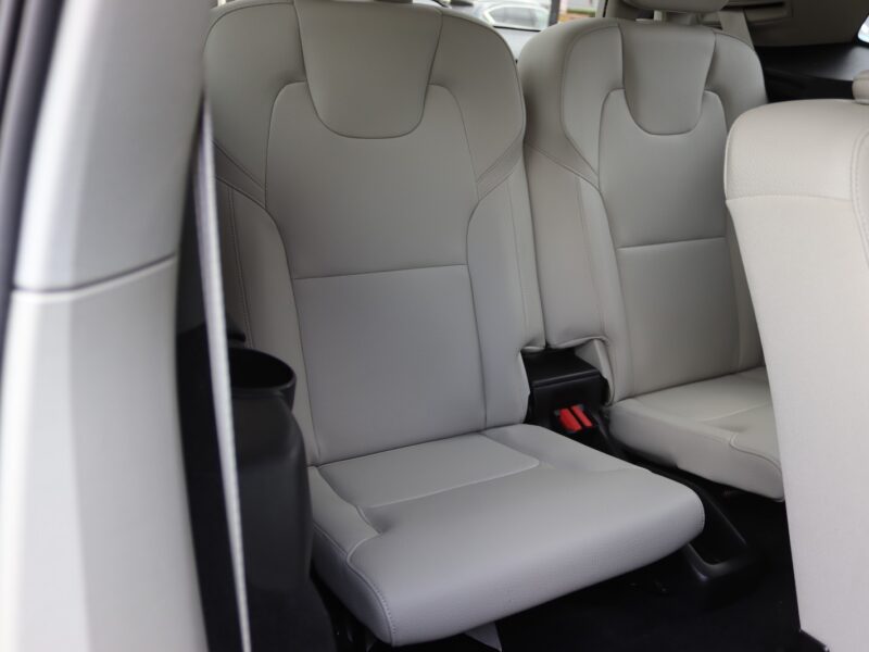 🚙 2022 VOLVO XC90 B5 – BLACK • WIRELESS CHARGING • PREMIUM 7-SEATER SUV